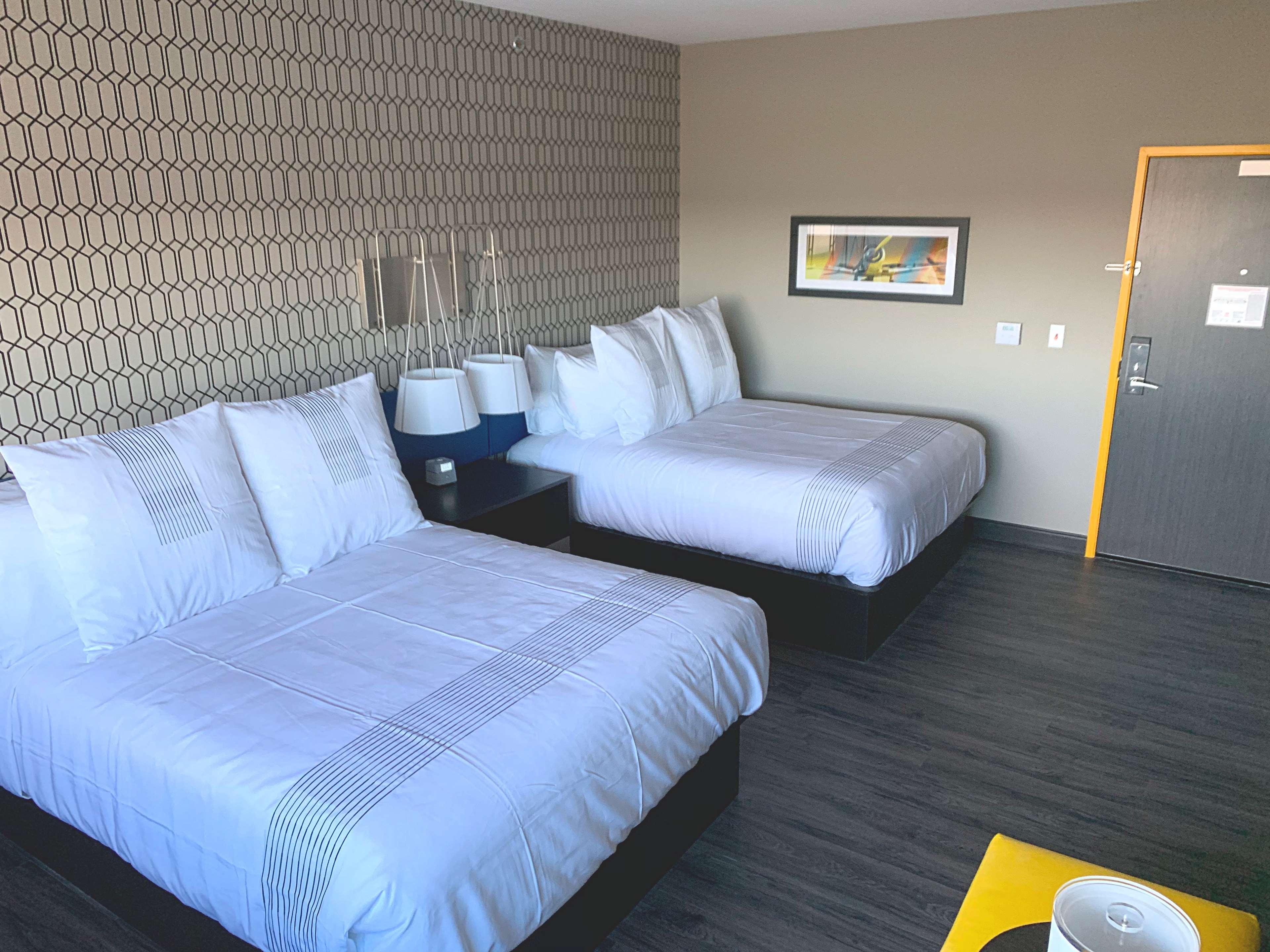 Glo Best Western Dawley Farms In Су-Фолс Экстерьер фото