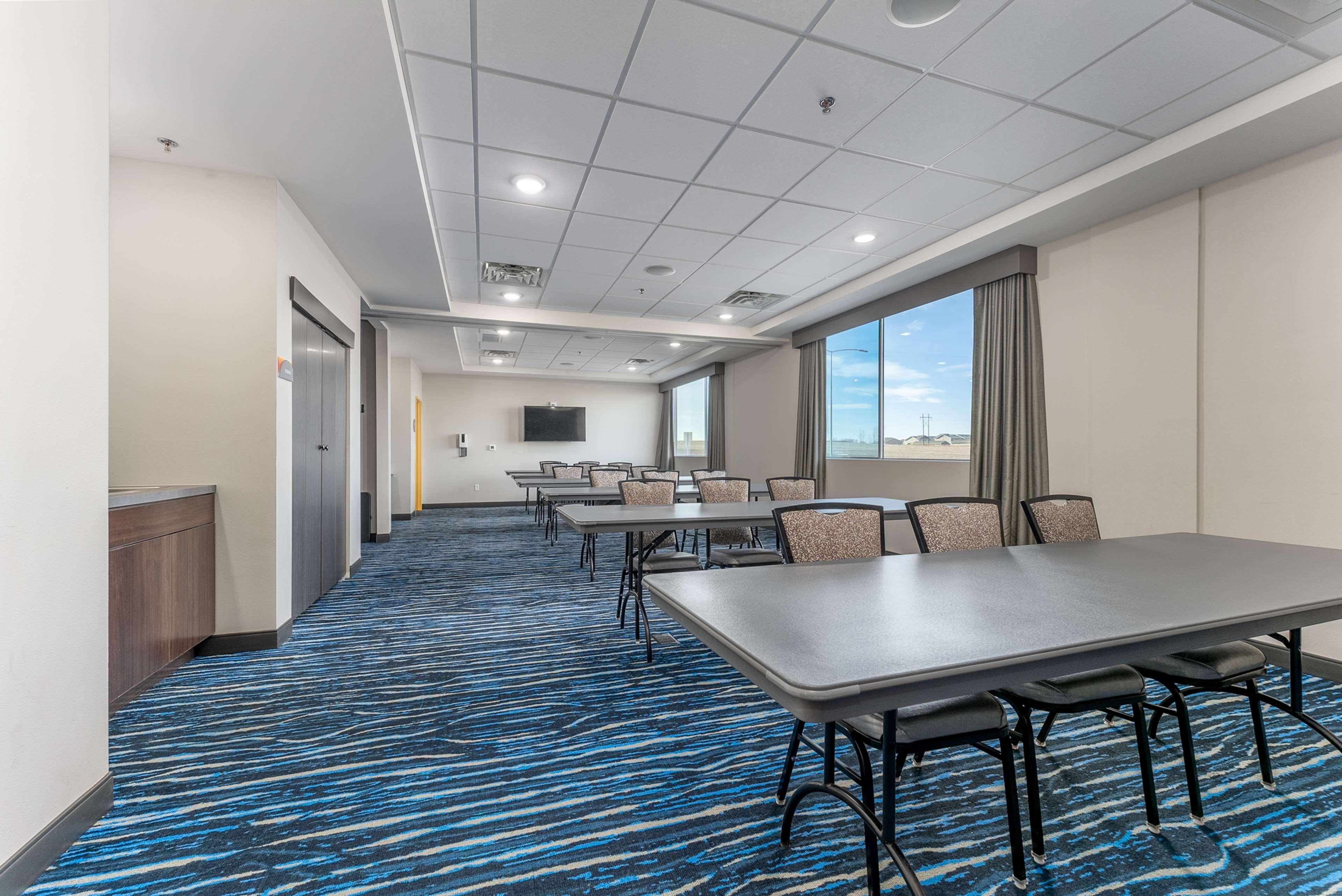 Glo Best Western Dawley Farms In Су-Фолс Экстерьер фото