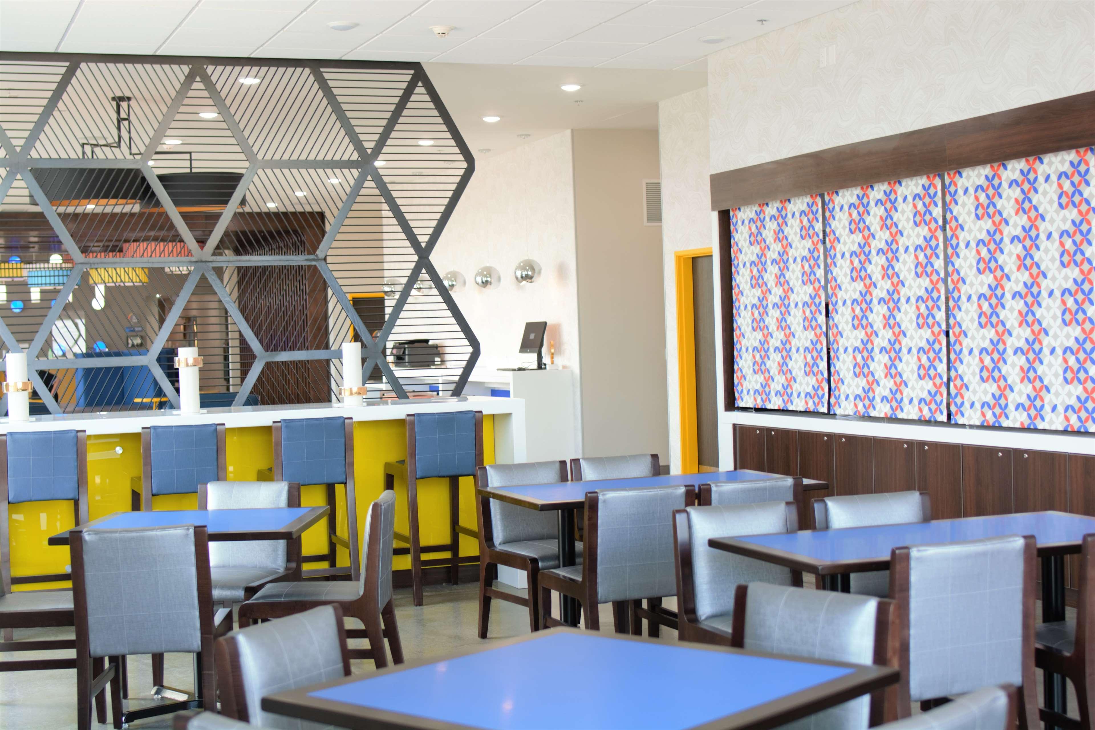 Glo Best Western Dawley Farms In Су-Фолс Экстерьер фото